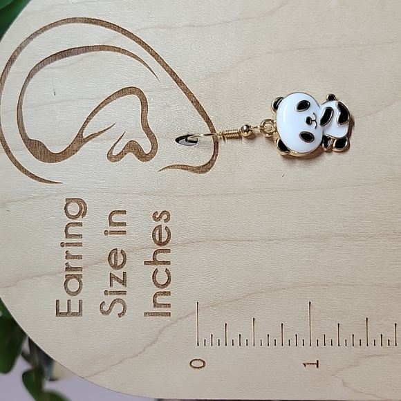 🔥 LAST PAIR🔥 Panda Bear Drop Earrings - Picture 5 of 5